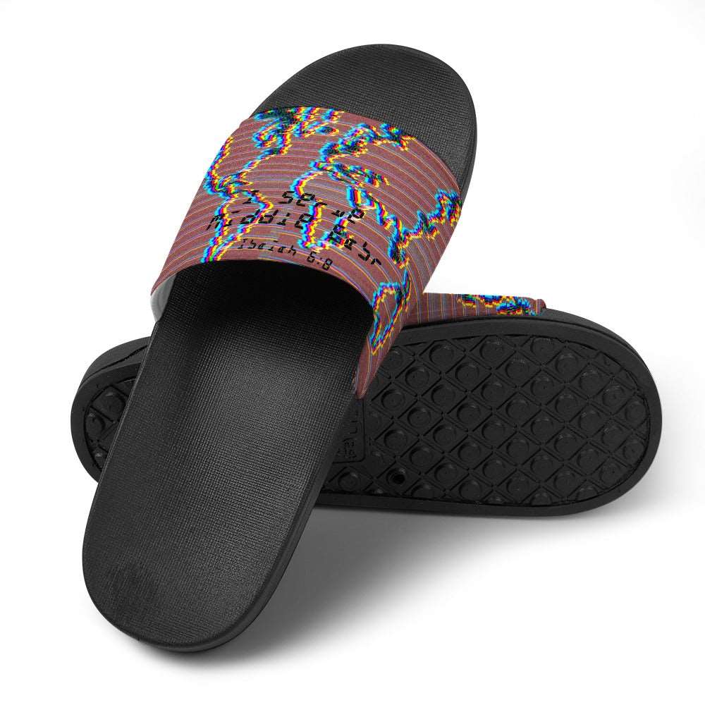 Adult Unisex I Serve Middle East Chromatic Slippers ***